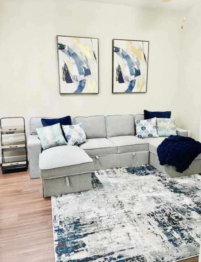 Luxury Corporate Apartment Rental Хюстън Екстериор снимка